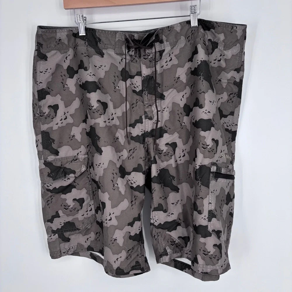 Simms Board‎ Shorts Mens XXL Gray Camo Unlined Cargo Fishing Swim Trunks Outdoor